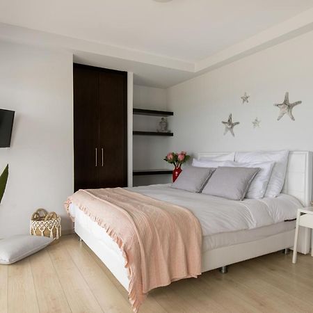 Antonoglou Beach Villas - Waterfront Luxury Retreat Lakhania Exterior foto
