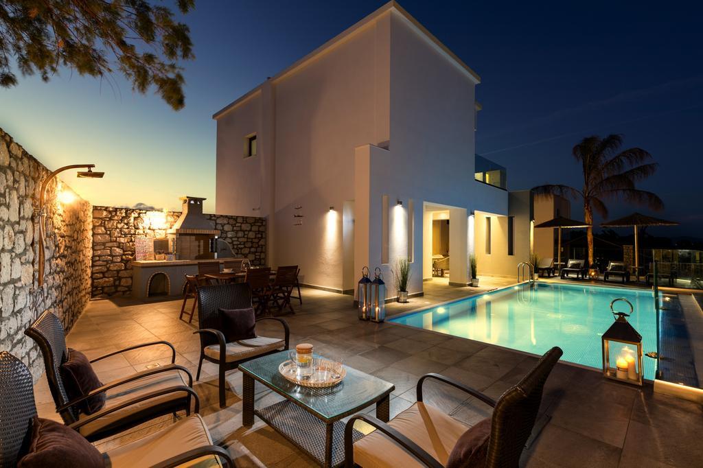 Antonoglou Beach Villas - Waterfront Luxury Retreat Lakhania Exterior foto