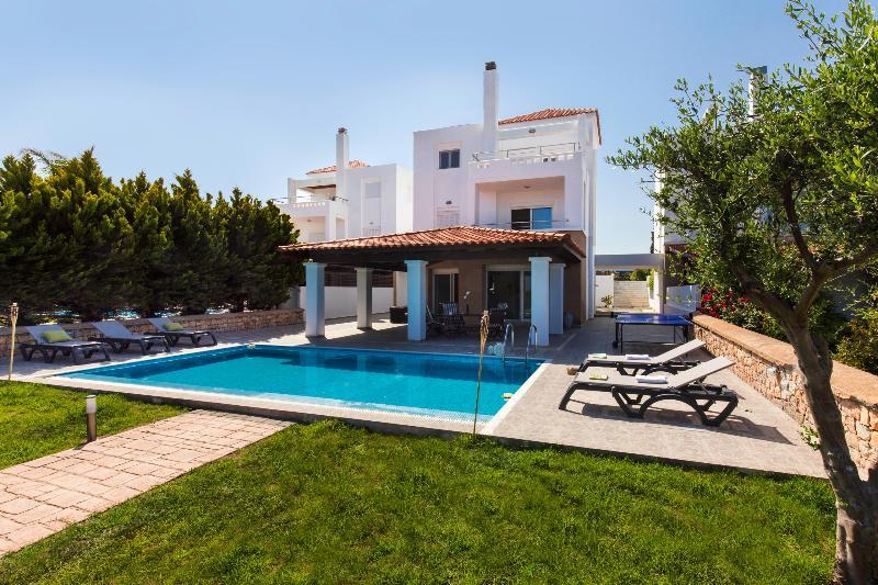 Antonoglou Beach Villas - Waterfront Luxury Retreat Lakhania Exterior foto
